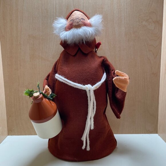 Large Vintage AnnaLee Folk Art Monk or Frier Doll with Jug & Cardinal - Picture 2 of 13